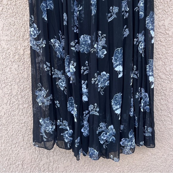 Free People Feminine‎ Floral Skirt Size Medium Fairycore Modest Feminine - Picture 9 of 14